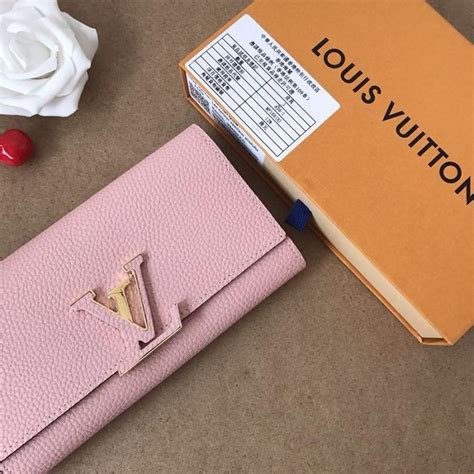 sana louis vuitton wallet pink|Lou Wallet .